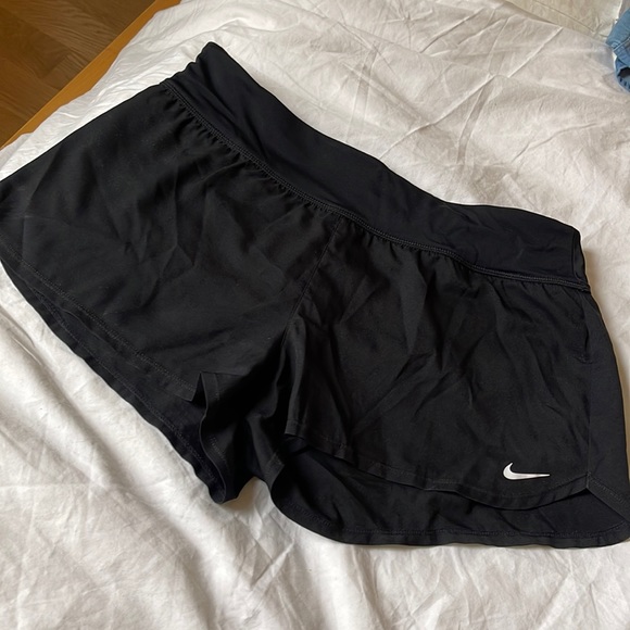 Nike Running Shorts - Picture 1 of 2